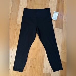 Athleta Black Elation Tight 7/8 High-Waisted NWT Size Medium Petite